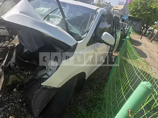 Photo 2 of 37: 2020 Kia Carnival — Korean insurance auction