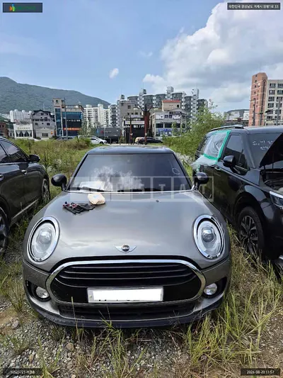 Photo 1 of 12: 2016 MINI Cooper D Clubman, VIN WMWLR9103G2E21876 — Korean insurance auction