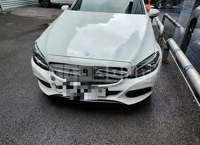 Photo 1 of 23: 2017 Mercedes-Benz C220d 4Matic, VIN WDDWF0FB1HR237580 — Korean insurance auction