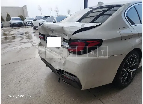 Photo 2 of 23: 2021 BMW 530i — Korean insurance auction