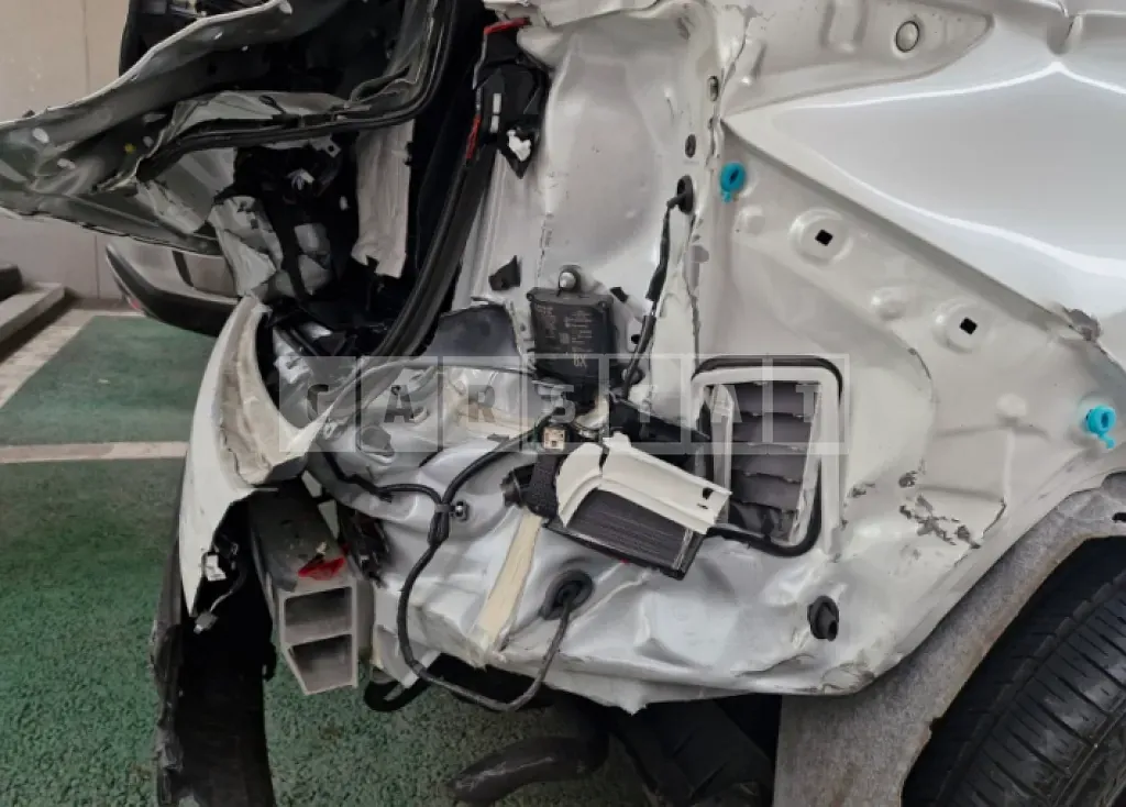 Photo 2 of 32: 2022 Lexus NX350h — Korean insurance auction
