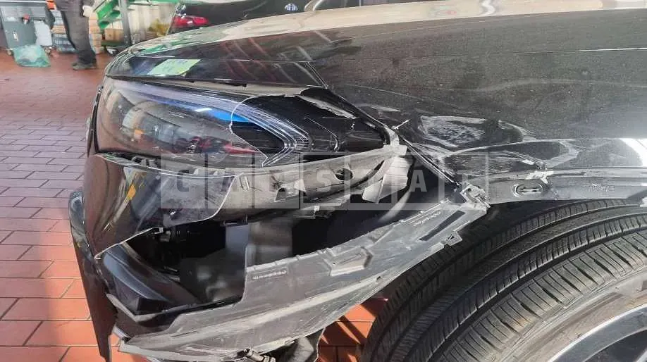 Photo 2 of 15: 2021 Mercedes-Benz EQA250 — Korean insurance auction