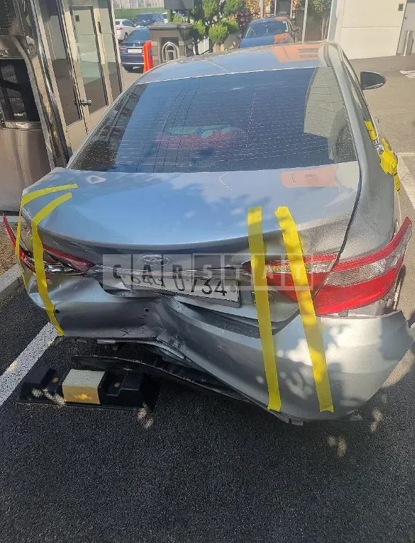 Photo 2 of 17: 2016 Toyota Camry Hybrid LE, VIN 4T1BD1FK7GU182497 — Korean insurance auction