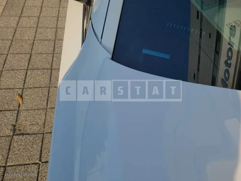 Photo 2 of 9: 2020 BMW 520d Luxury, VIN WBAJF3108LCE06873 — Korean insurance auction