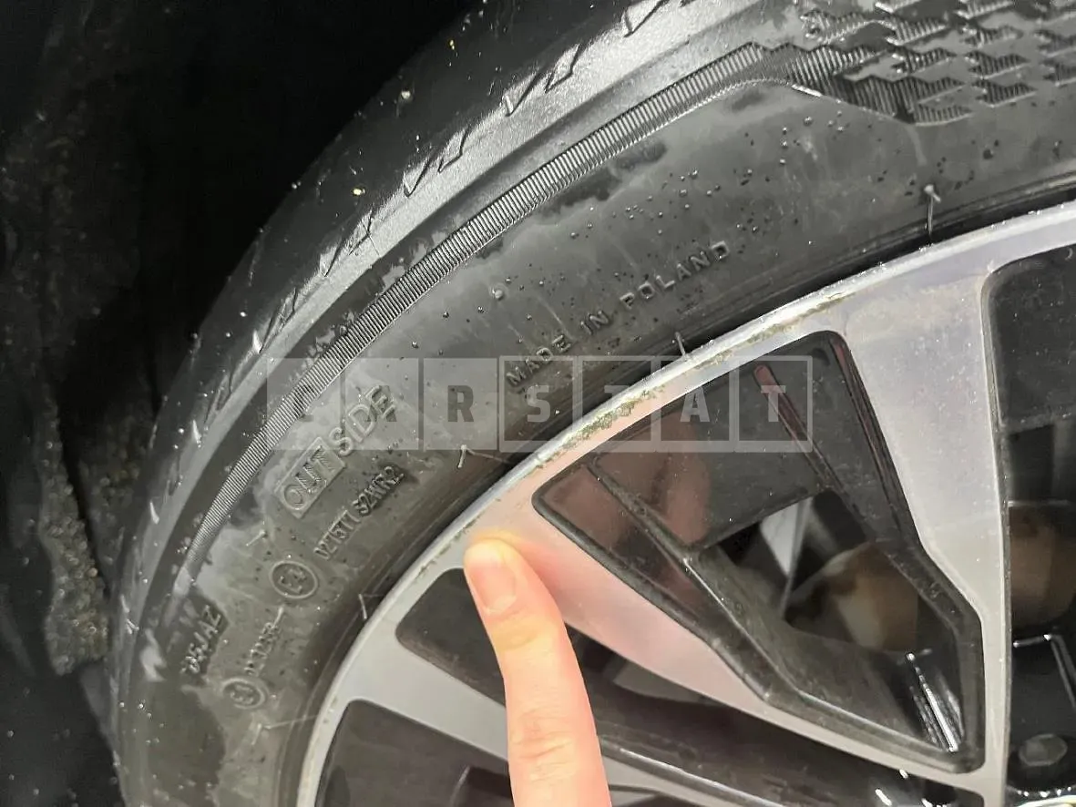 Photo 2 of 5: 2021 Mercedes-Benz (parts) S580 4Matic Wheel, VIN W1K6G7GB3MA022733 — Korean insurance auction