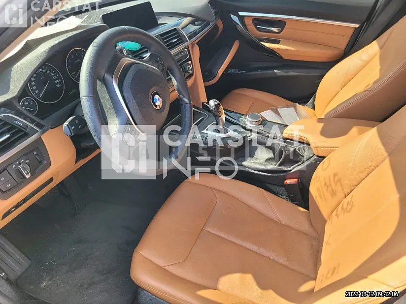 Photo 2 of 16: 2018 BMW 320i, VIN WBA8A9106JAE91172 — Korean insurance auction