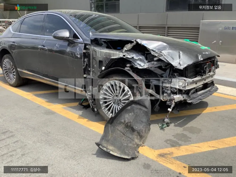 Photo 2 of 26: 2022 Genesis G80 EV, VIN KMTGE411PNU002269 — Korean insurance auction