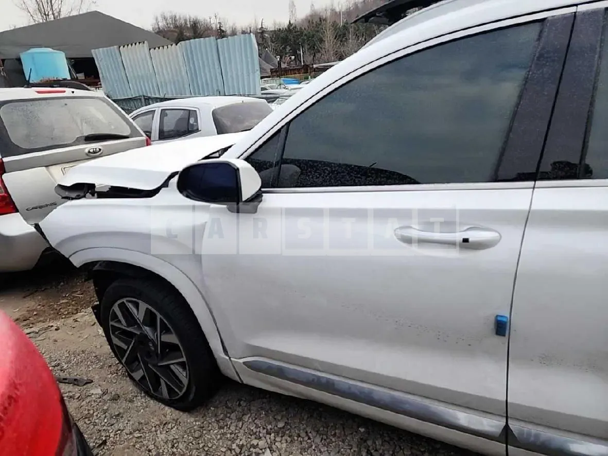 Photo 2 of 31: 2021 Hyundai Santa Fe TM, VIN KMHS581HGMU396744 — Korean insurance auction