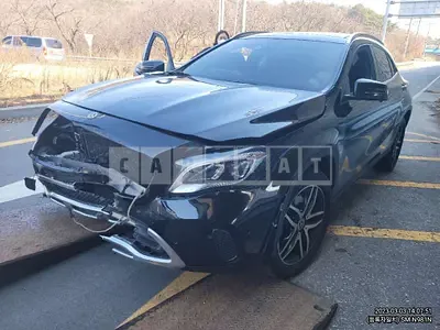 Photo 1 of 7: 2018 Mercedes-Benz GLA220, VIN WDCTG4FB6JJ479992 — Korean insurance auction