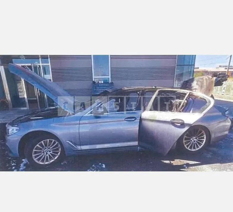Photo 2 of 8: 2019 BMW 520i Luxury — Korean insurance auction