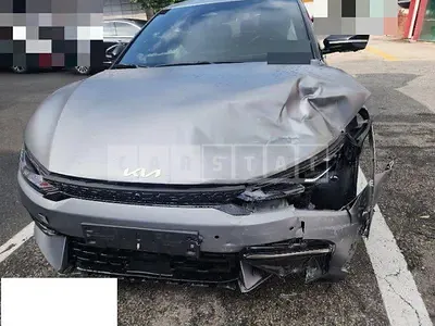 Photo 1 of 27: 2021 Kia EV6 — Korean insurance auction