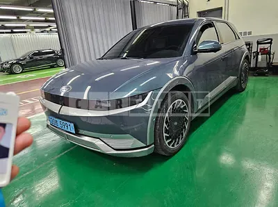 Photo 1 of 14: 2022 Hyundai Modern Ionic 5, VIN KMHKR81AFNU097401 — Korean insurance auction