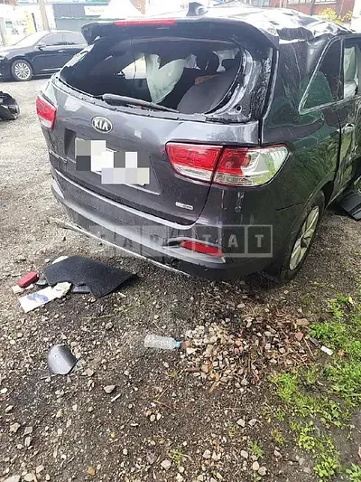 Photo 1 of 15: 2015 Kia Sorento R 2.0 Diesel — Korean insurance auction