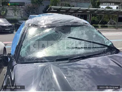 Photo 1 of 11: 2022 Kia Sorento Hybrid, VIN KNARM81GBPA134574 — Korean insurance auction