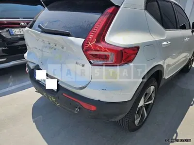 Photo 1 of 19: 2024 Volvo XC40 B4 AWD — Korean insurance auction