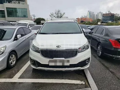 Photo 1 of 25: 2016 Kia Carnivals — Korean insurance auction