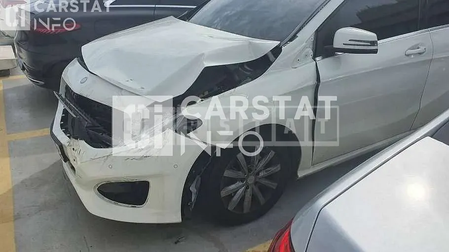 Photo 2 of 8: 2015 Mercedes-Benz B200 CDI — Korean insurance auction