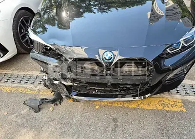 Photo 1 of 16: 2024 BMW i4 eDrive40 — Korean insurance auction