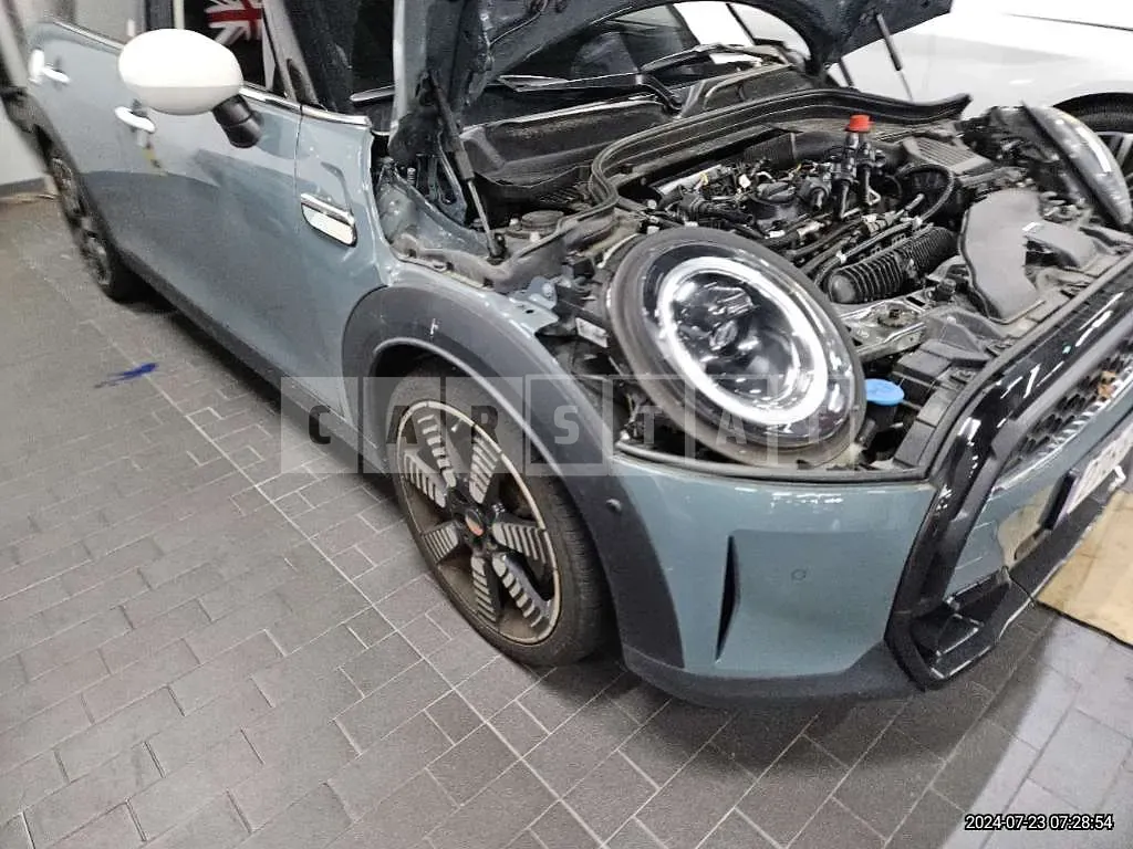 Photo 2 of 17: 2023 MINI Cooper S Five-Door — Korean insurance auction