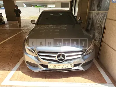 Photo 1 of 13: 2018 Mercedes-Benz C 220d, VIN WDDWF3HBXJR379429 — Korean insurance auction