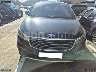 Photo 1 of 14: 2016 Kia Carnival, VIN KNAMC81ABGS237202 — Korean insurance auction