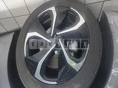 Photo 1 of 4: 2022 Kia (parts) EV6 Long Range 4WD Wheels — Korean insurance auction