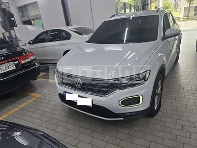 Photo 1 of 41: 2021 Volkswagen T-Roc 2.0 TDI — Korean insurance auction