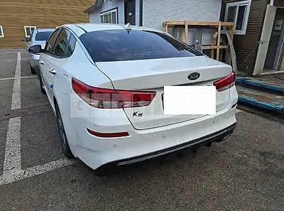 Photo 1 of 31: 2019 Kia K5 — Korean insurance auction