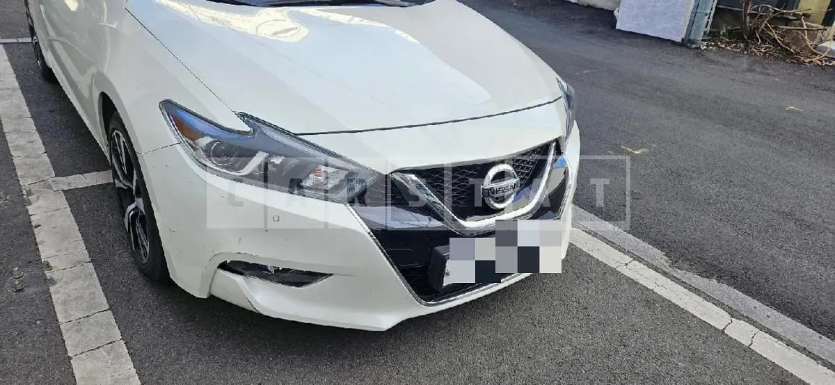 Photo 2 of 2: 2019 Nissan (parts) Maxima Headlamp — Korean insurance auction