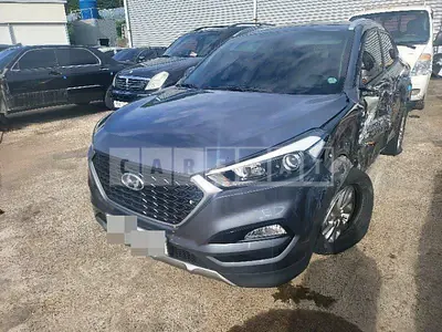 Photo 1 of 24: 2017 Hyundai Tucson TL 1.7 — Korean insurance auction