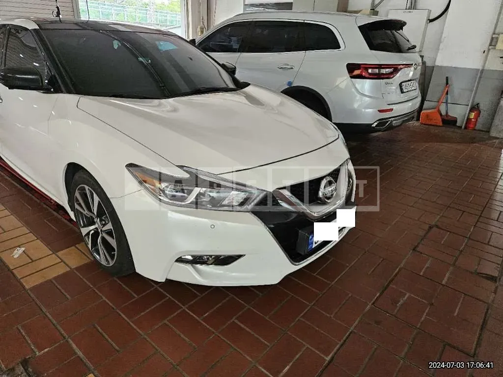 Photo 2 of 15: 2016 Nissan Maxima — Korean insurance auction