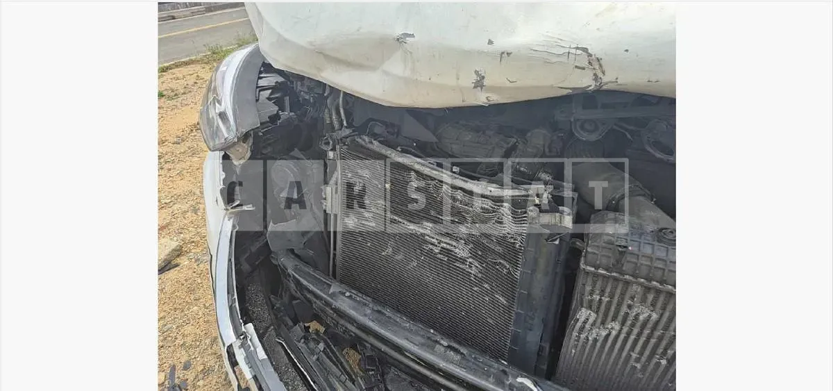 Photo 2 of 27: 2015 Hyundai Santa Fe DM — Korean insurance auction