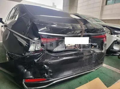 Photo 1 of 15: 2021 Lexus ES300h — Korean insurance auction