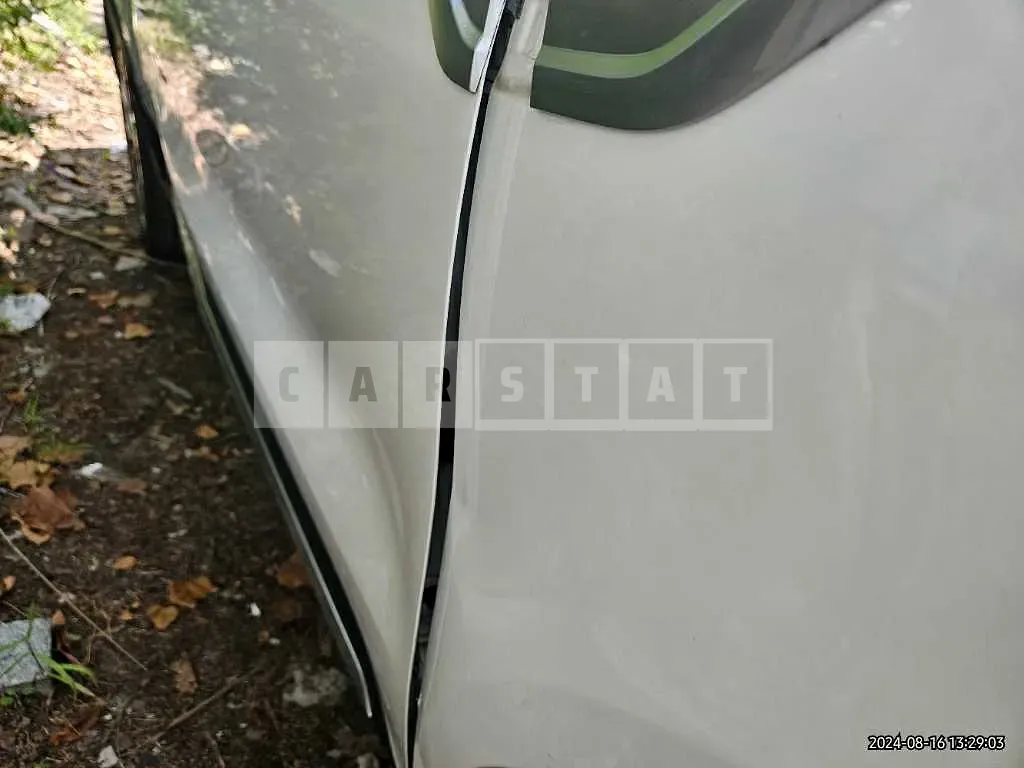 Photo 2 of 50: 2021 Kia Sorento — Korean insurance auction