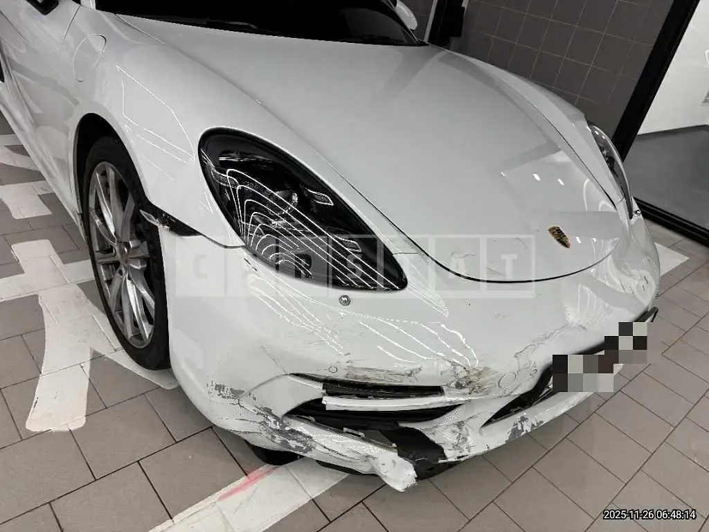Photo 2 of 15: 2017 Porsche 718 Cayman — Korean insurance auction