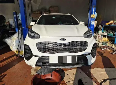 Photo 1 of 27: 2019 Kia Sportage — Korean insurance auction