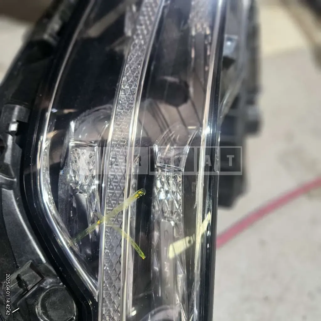Photo 2 of 5: 2020 Genesis (parts) G90 Headlamp — Korean insurance auction