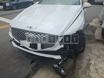 Photo 1 of 38: 2022 Genesis G80 AWD — Korean insurance auction