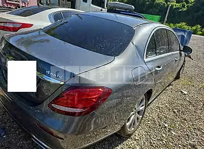 Photo 1 of 26: 2019 Mercedes-Benz E220d 4Matic — Korean insurance auction