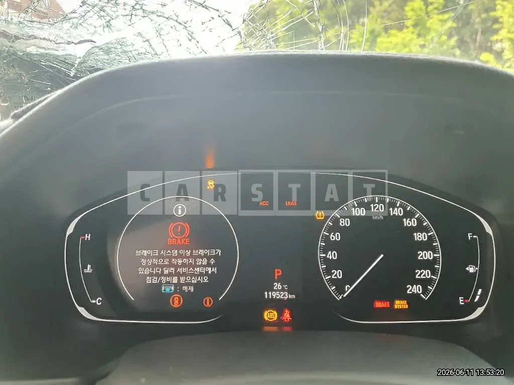 Photo 2 of 17: 2019 Honda Accord 2.0T — Korean insurance auction
