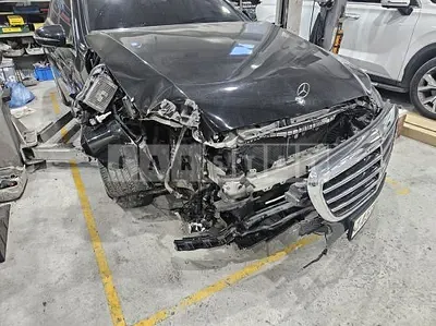 Photo 1 of 10: 2020 Mercedes-Benz E220 d 4Matic — Korean insurance auction
