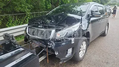 Photo 1 of 8: 2016 Kia Carnival, VIN KNHMF37ABHS255108 — Korean insurance auction