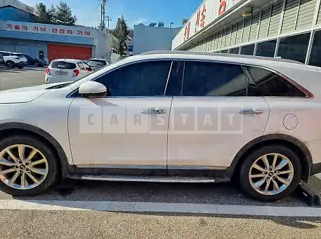 Photo 2 of 11: 2016 Kia Sorento, VIN KNAPH81ABGA266324 — Korean insurance auction