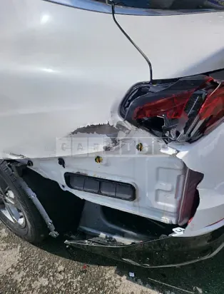 Photo 2 of 6: 2025 Kia K5 — Korean insurance auction