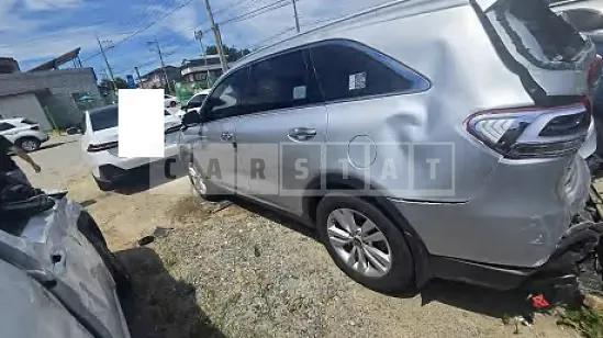 Photo 2 of 14: 2017 Kia Sorento — Korean insurance auction