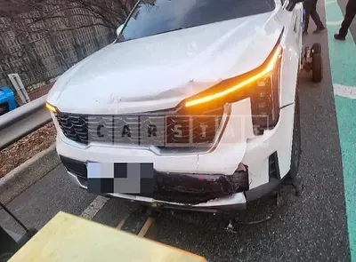 Photo 1 of 11: 2023 Kia Sorento 1.6 (Hybrid) — Korean insurance auction