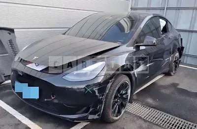 Photo 1 of 8: 2024 Tesla Model Y RWD — Korean insurance auction