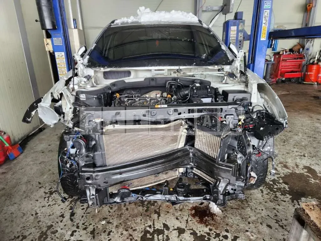 Photo 2 of 4: 2015 Hyundai Santa Fe DM 4WD — Korean insurance auction