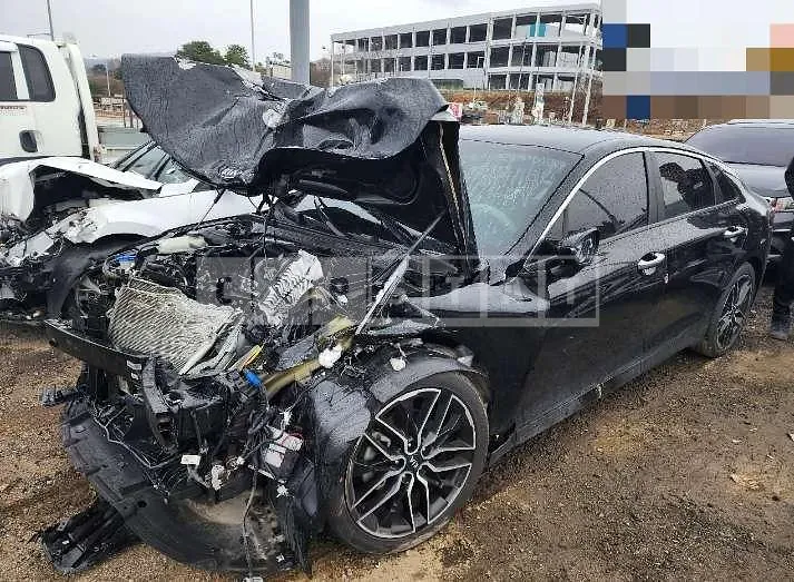 Photo 2 of 8: 2020 Kia K5 1.6, VIN KNAG6412BLA032912 — Korean insurance auction