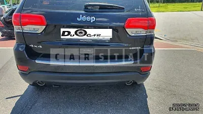 Photo 1 of 42: 2017 Jeep Straw Grand Cherokee, VIN 1C4RJFBG4HC798109 — Korean insurance auction